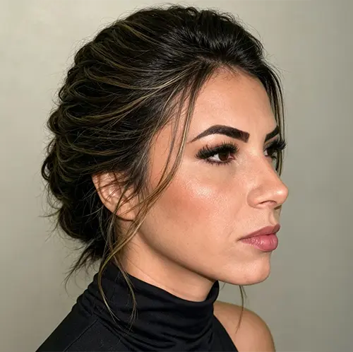 Maquiagem profissional realizada no Espaço Alessandra Santos — trabalho 2